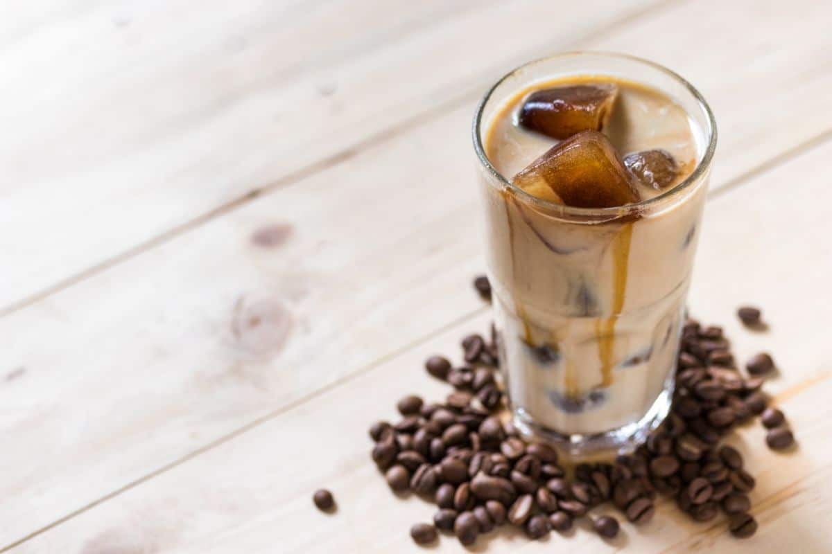 How To Make An Iced Latte At Home