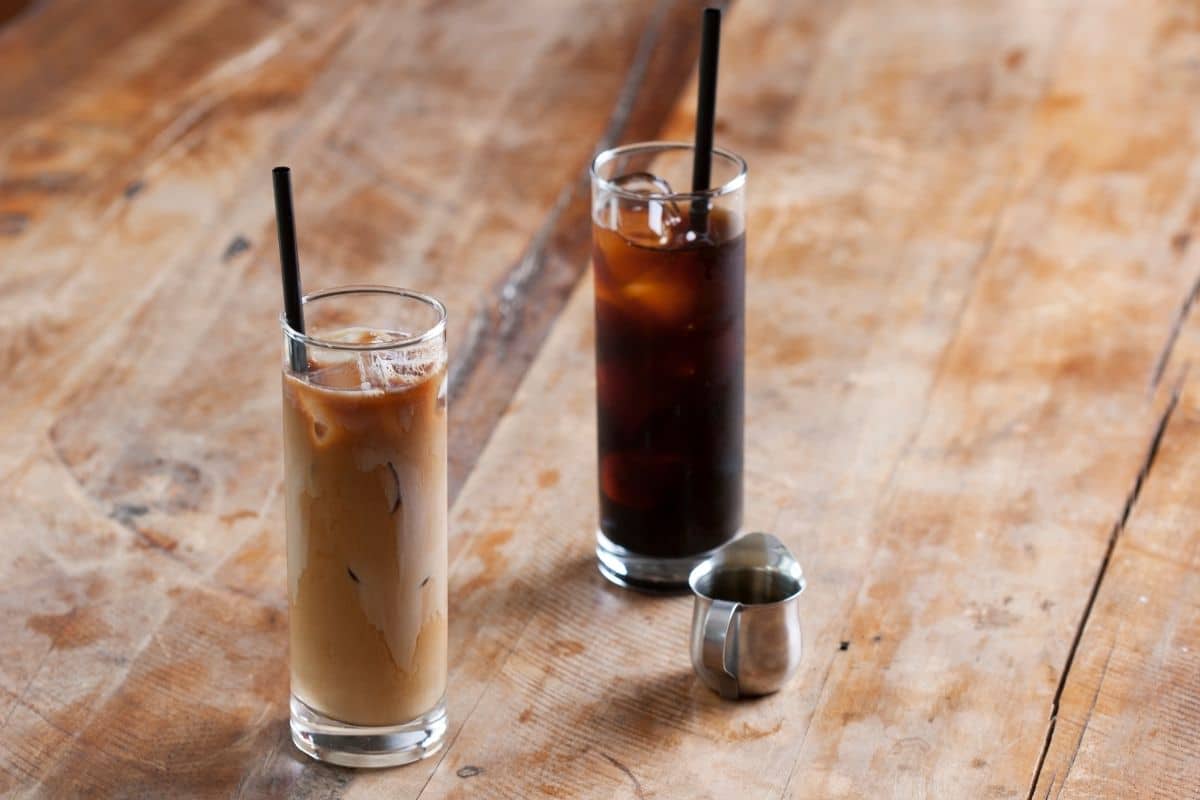 Iced Latte vs Iced Coffee Get To Know All The Differences 2