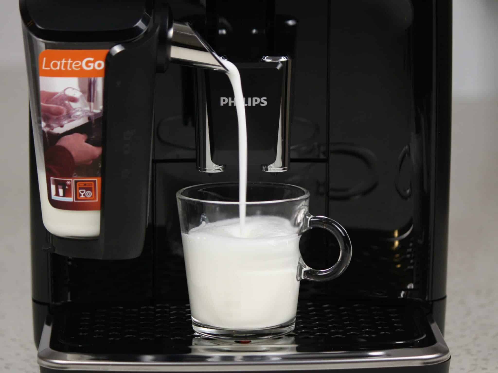 Philips 3200 LatteGo Dispensing Milk